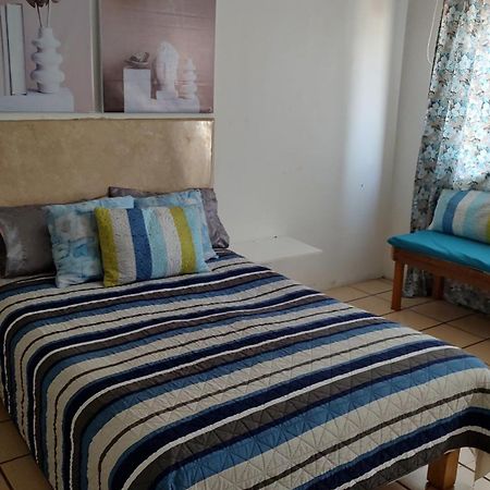 Habitacion Privada En Casa De Huespedes غوادالاجارا المظهر الخارجي الصورة